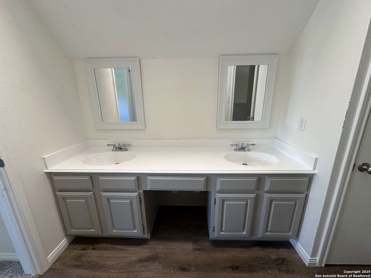 2616 El Camino Drive Bay City TX 77414