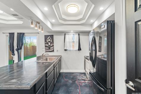 111 Ardmore San Antonio TX 78237