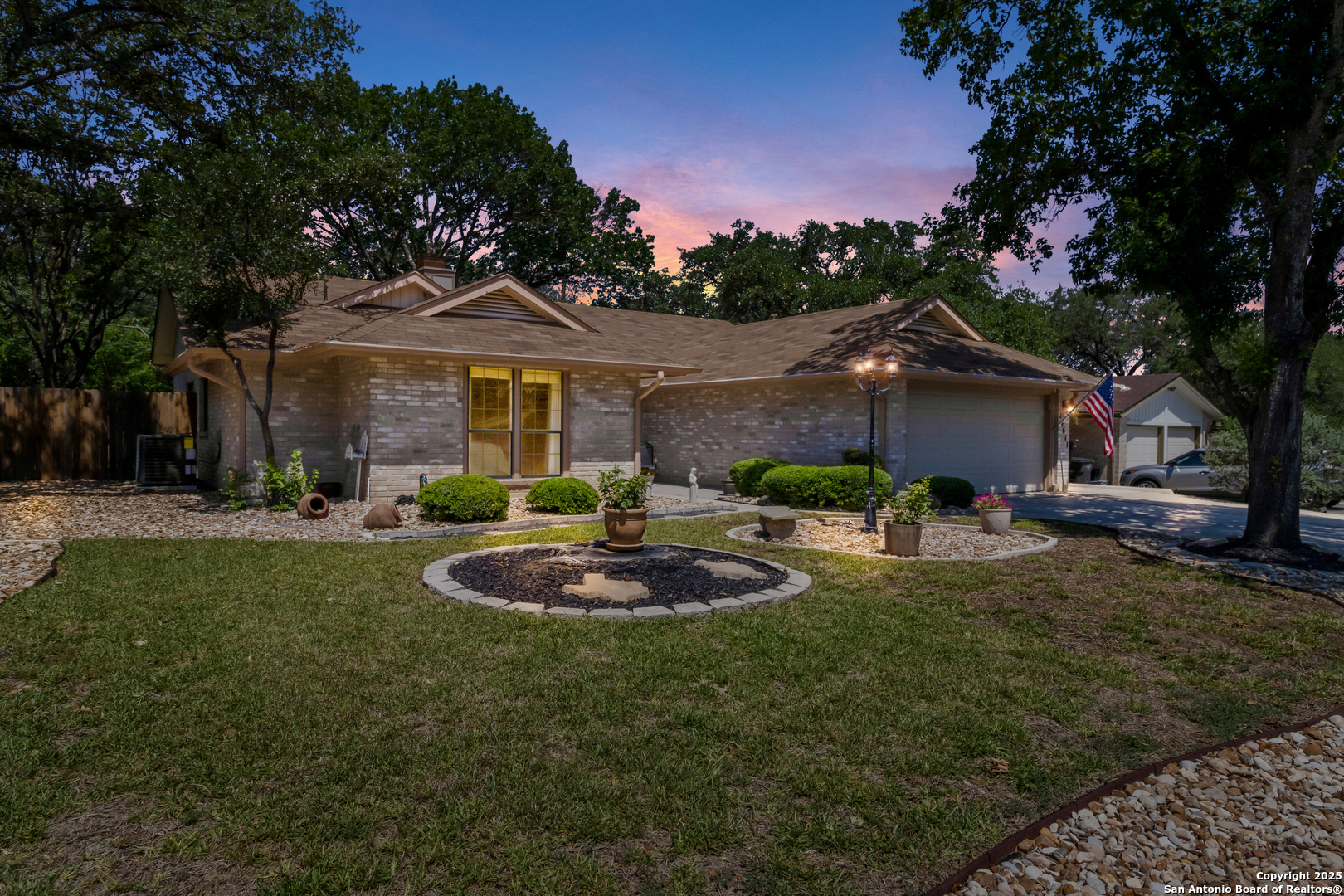 14611 Green Oaks Woods San Antonio TX 78249