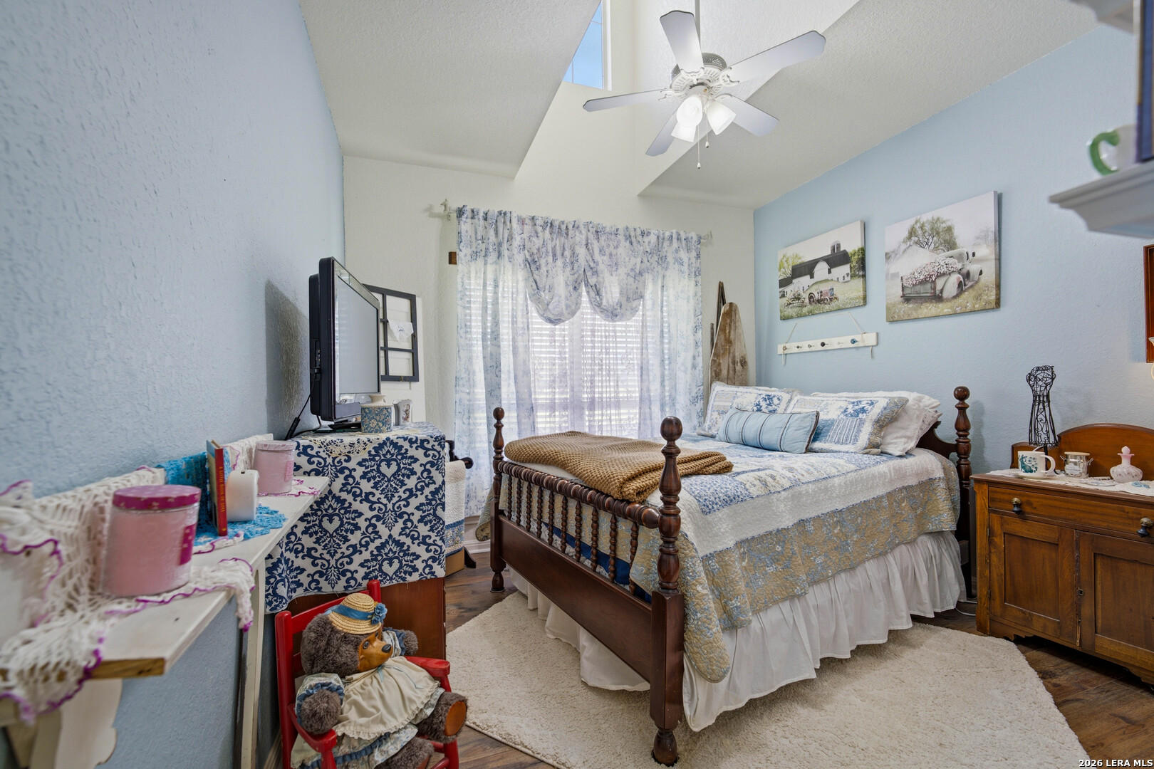 247 S Palo Alto Floresville TX 78114