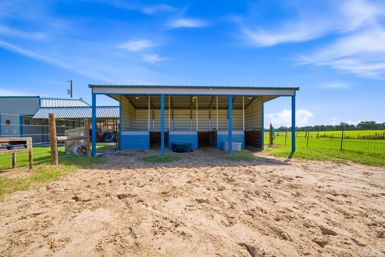 247 S Palo Alto Floresville TX 78114