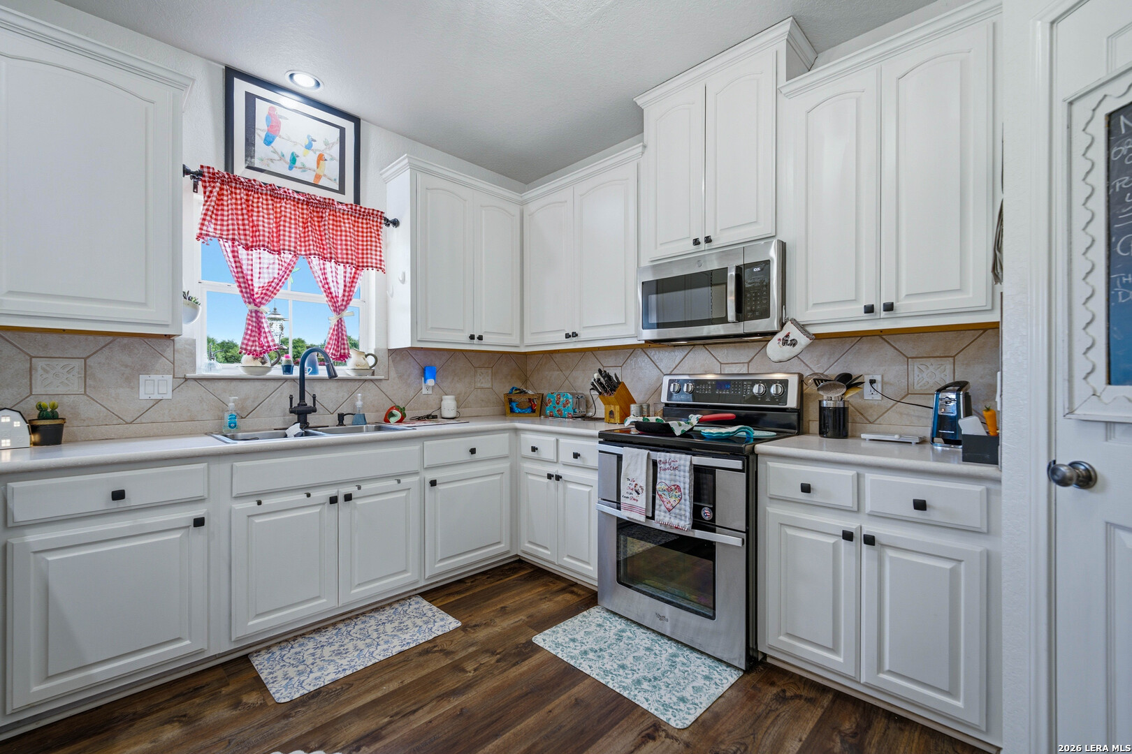 247 S Palo Alto Floresville TX 78114