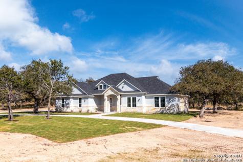 177 Hidden Pond Drive Adkins TX 78101