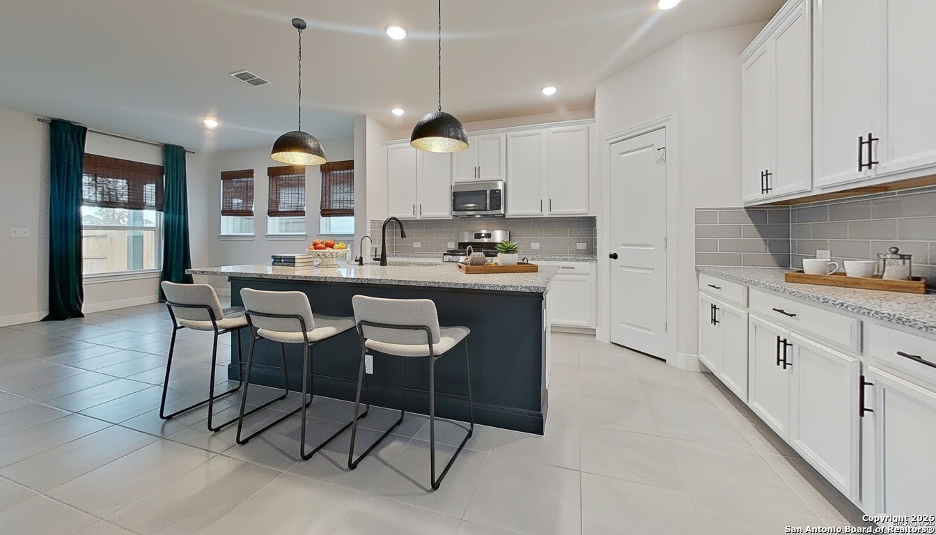9422 Van Horn San Antonio TX 78254