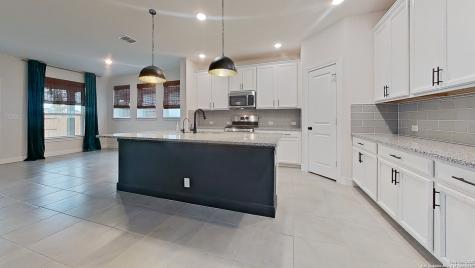 9422 Van Horn San Antonio TX 78254