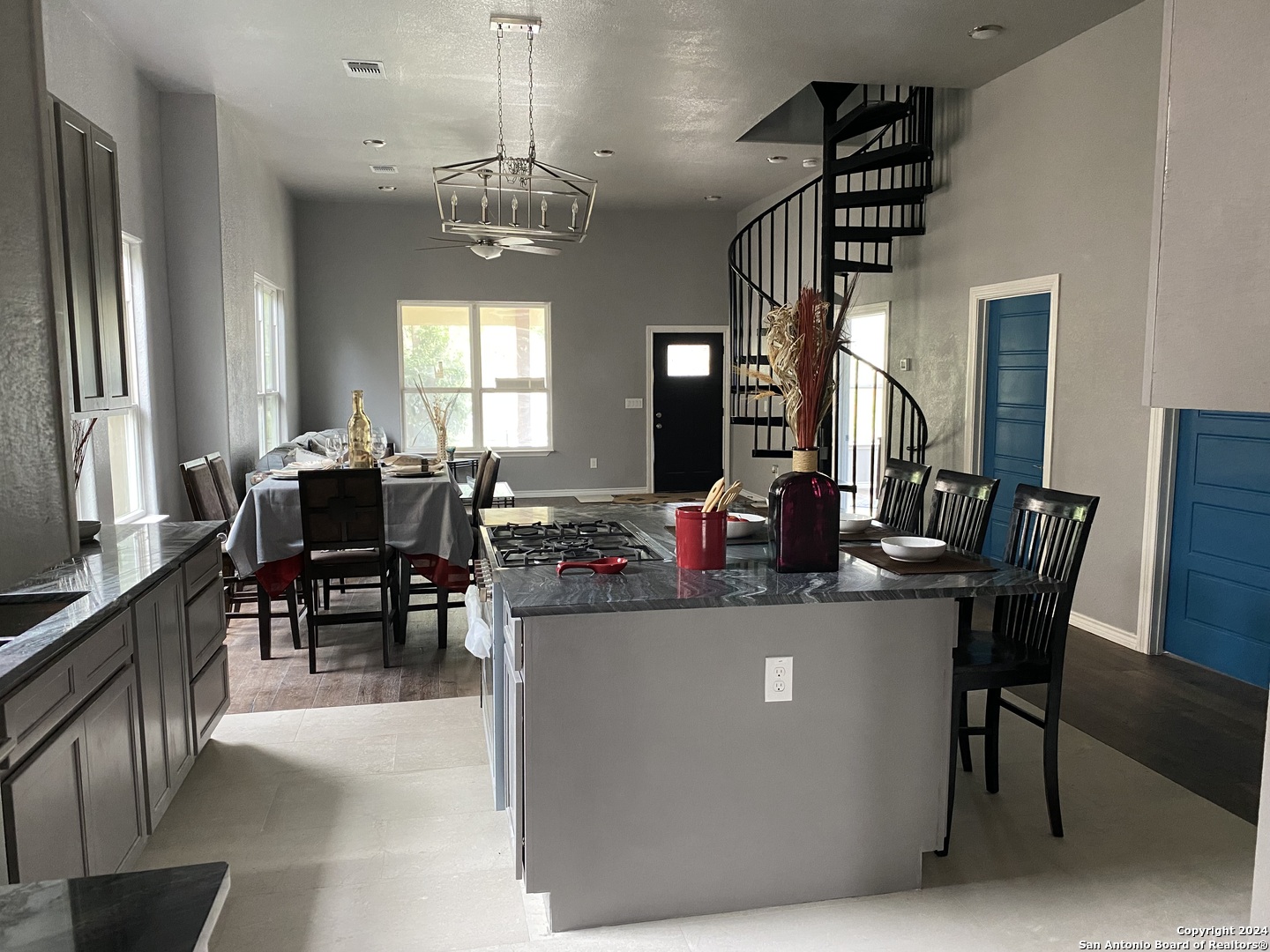 305 Spruce Street San Antonio TX 78203