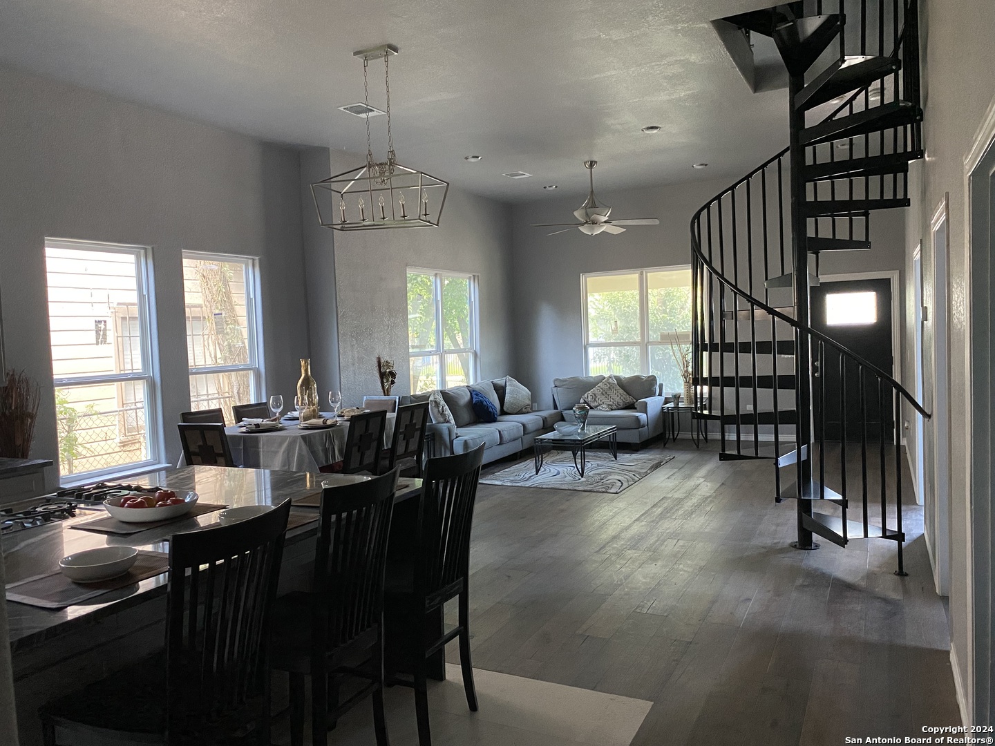 305 Spruce Street San Antonio TX 78203
