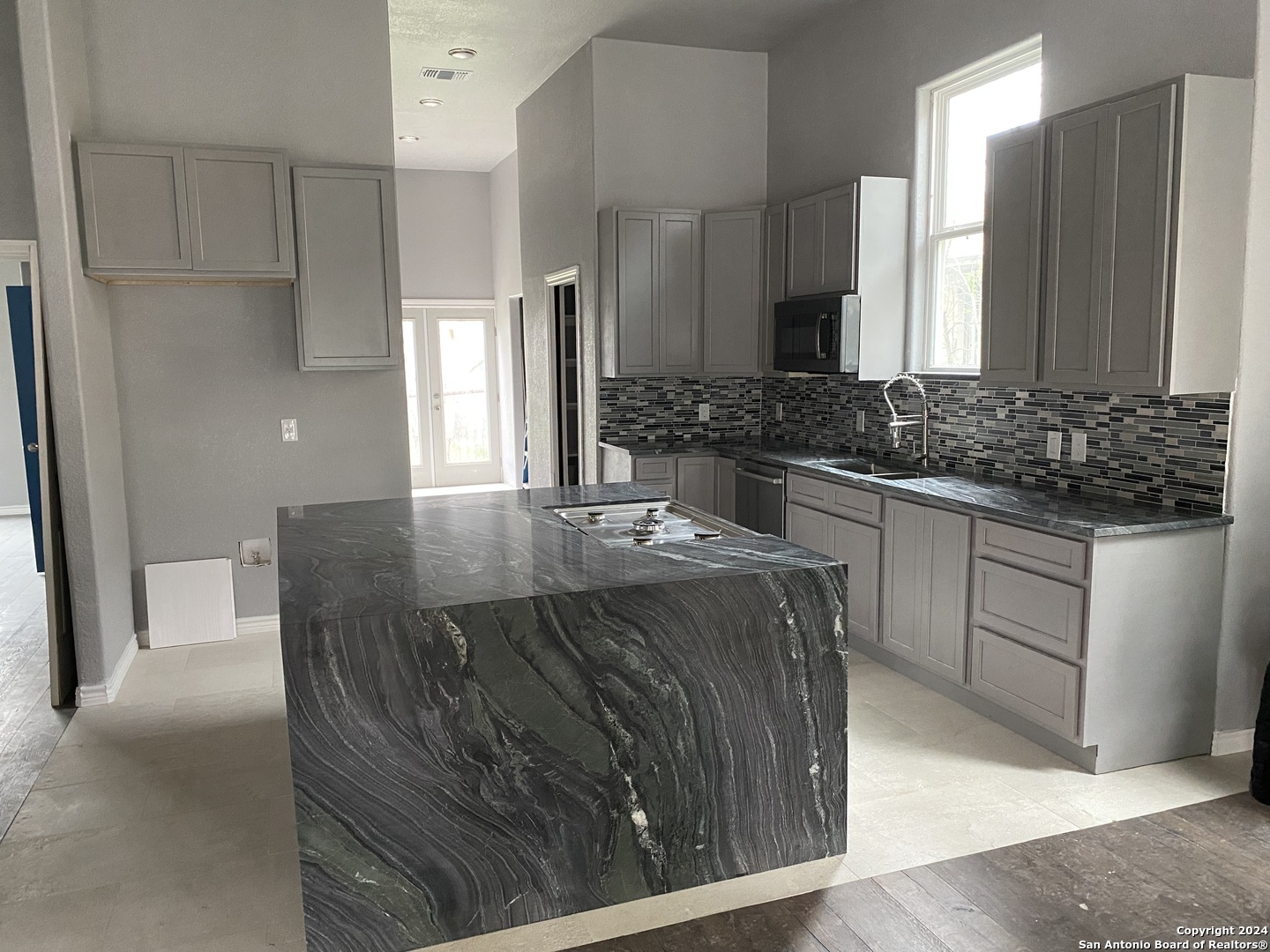 305 Spruce Street San Antonio TX 78203