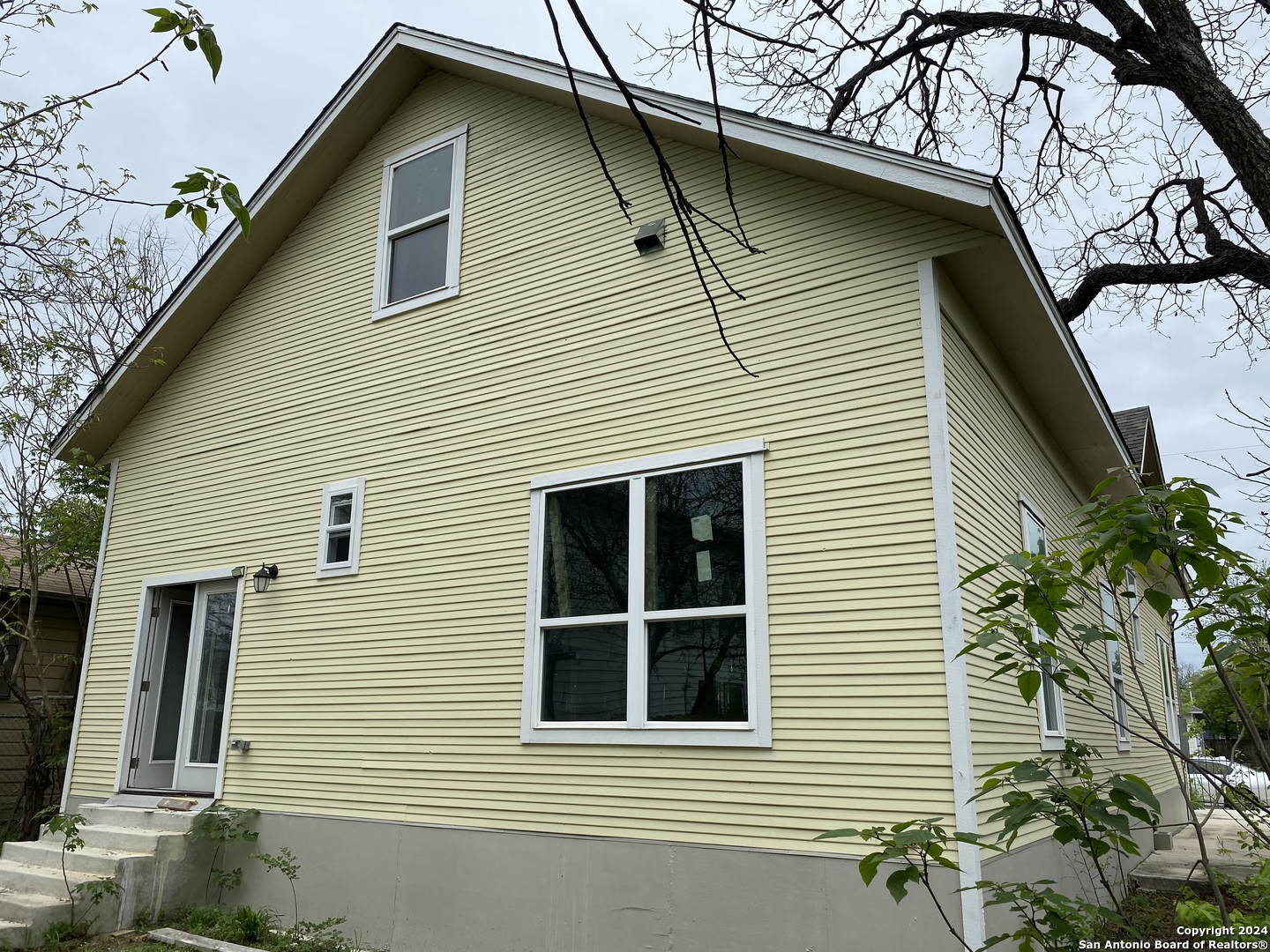 305 Spruce Street San Antonio TX 78203