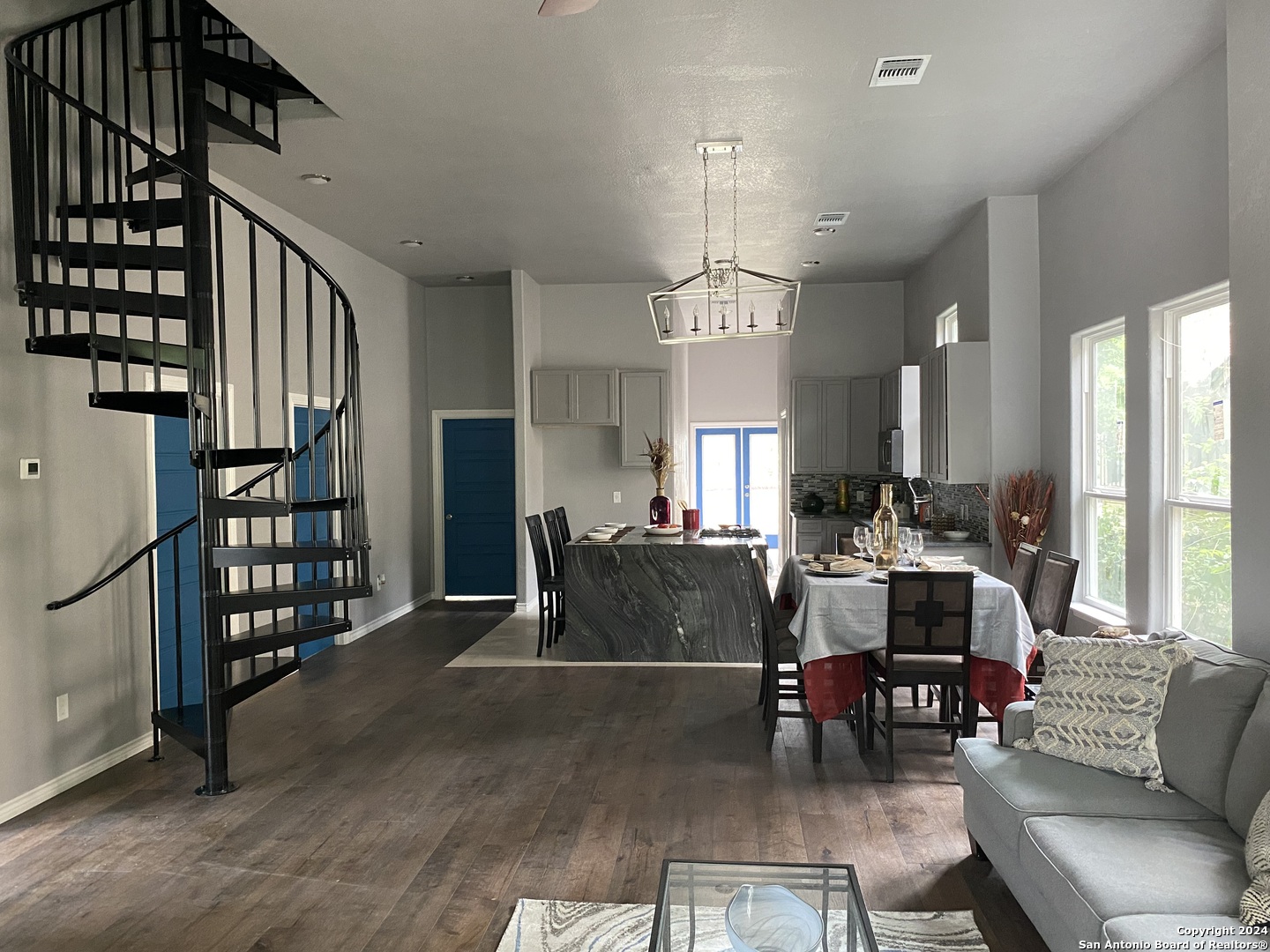 305 Spruce Street San Antonio TX 78203