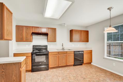 6119 Ironmill Creek Converse TX 78109