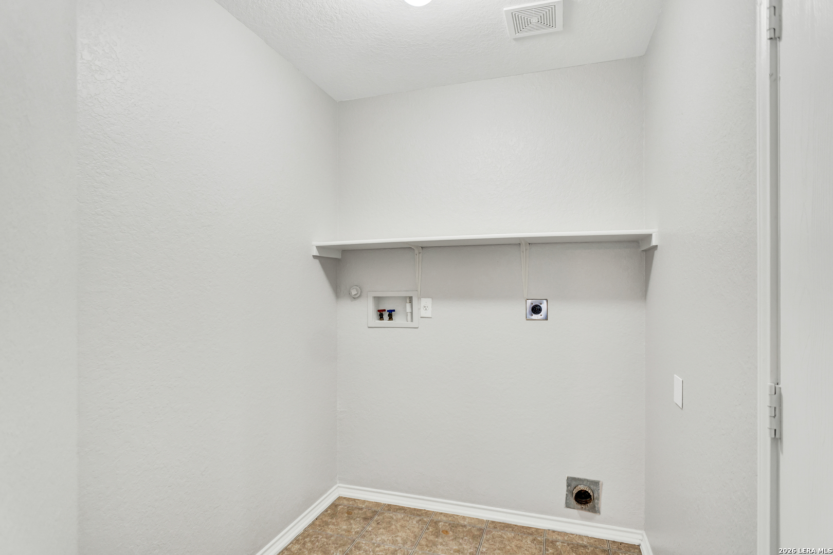 6119 Ironmill Creek Converse TX 78109