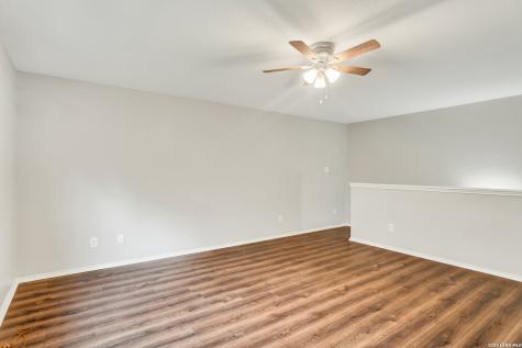 6119 Ironmill Creek Converse TX 78109