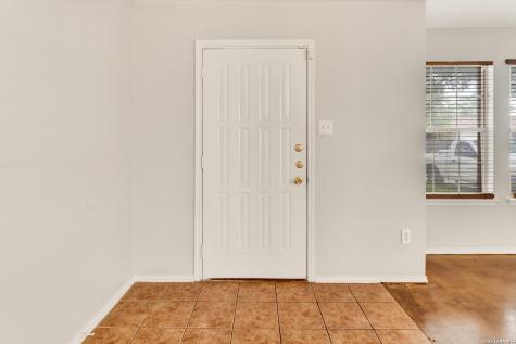 6119 Ironmill Creek Converse TX 78109