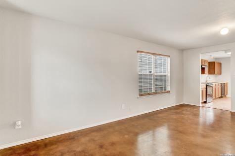 6119 Ironmill Creek Converse TX 78109
