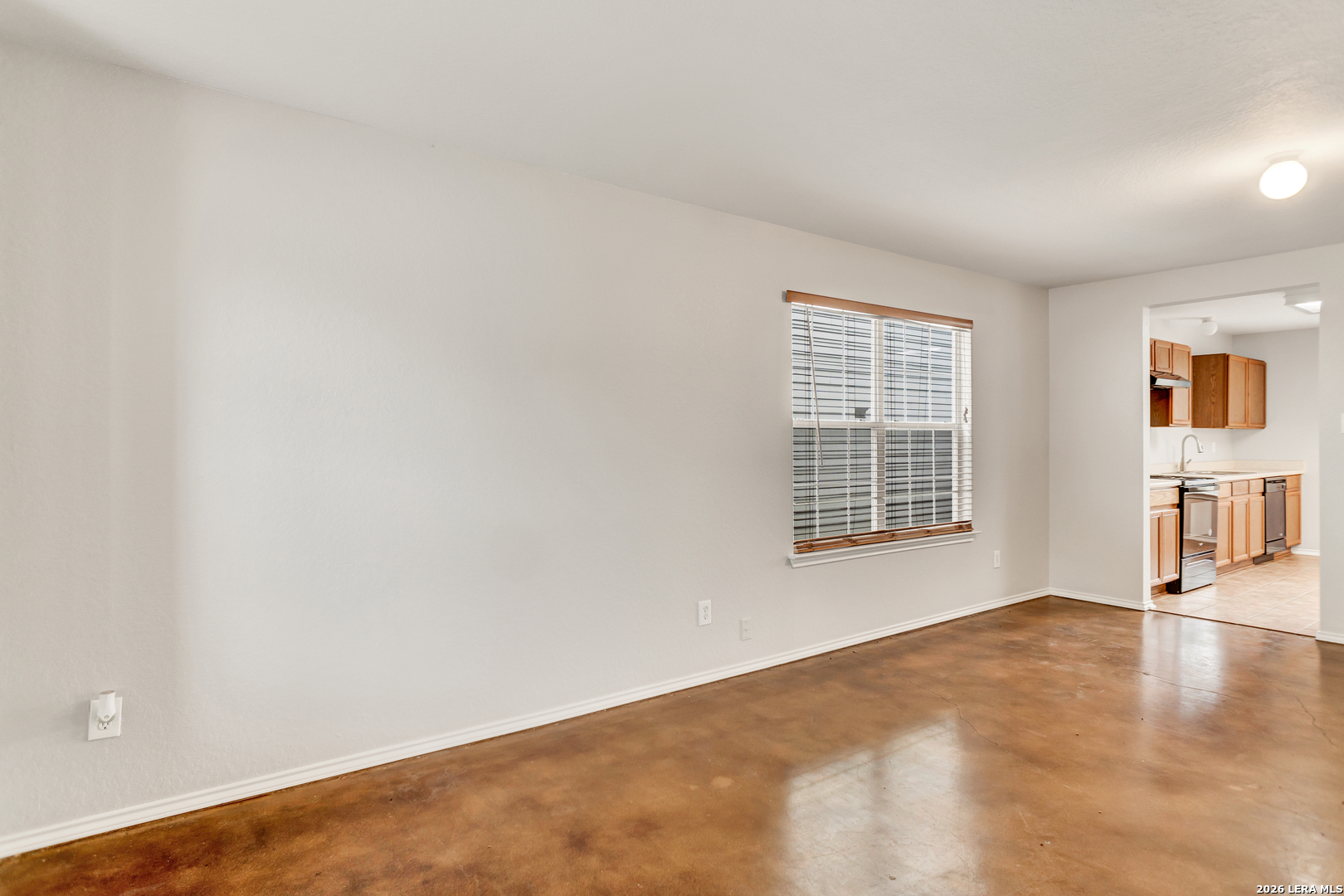 6119 Ironmill Creek Converse TX 78109