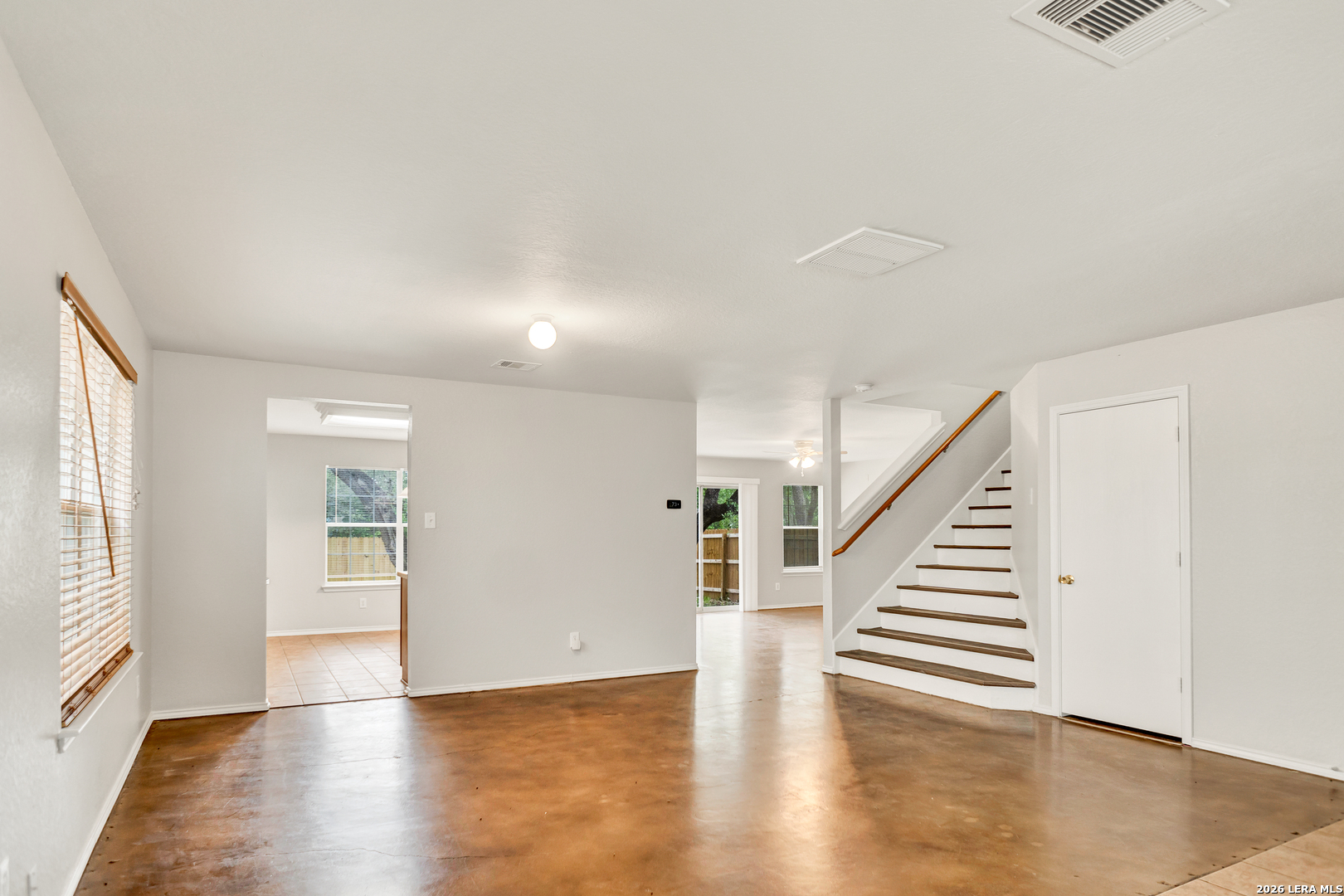 6119 Ironmill Creek Converse TX 78109