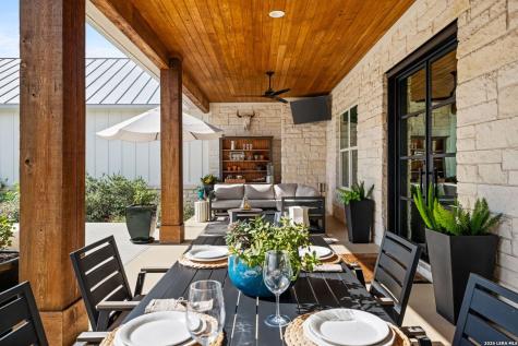 2009 Axis Circle Fredericksburg TX 78624