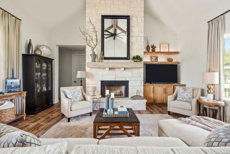 2009 Axis Circle Fredericksburg TX 78624