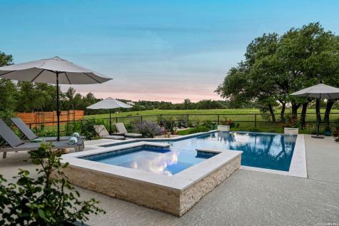 2009 Axis Circle Fredericksburg TX 78624