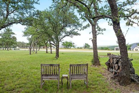 2009 Axis Circle Fredericksburg TX 78624