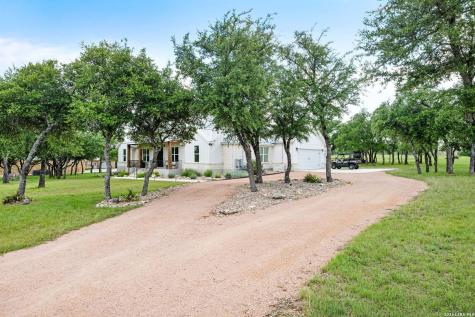 2009 Axis Circle Fredericksburg TX 78624
