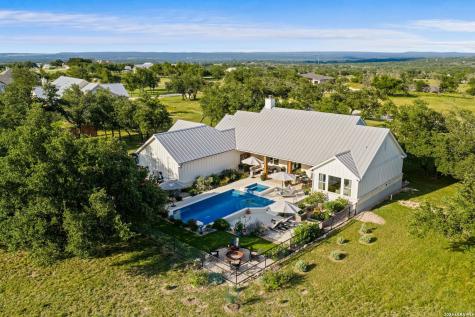 2009 Axis Circle Fredericksburg TX 78624