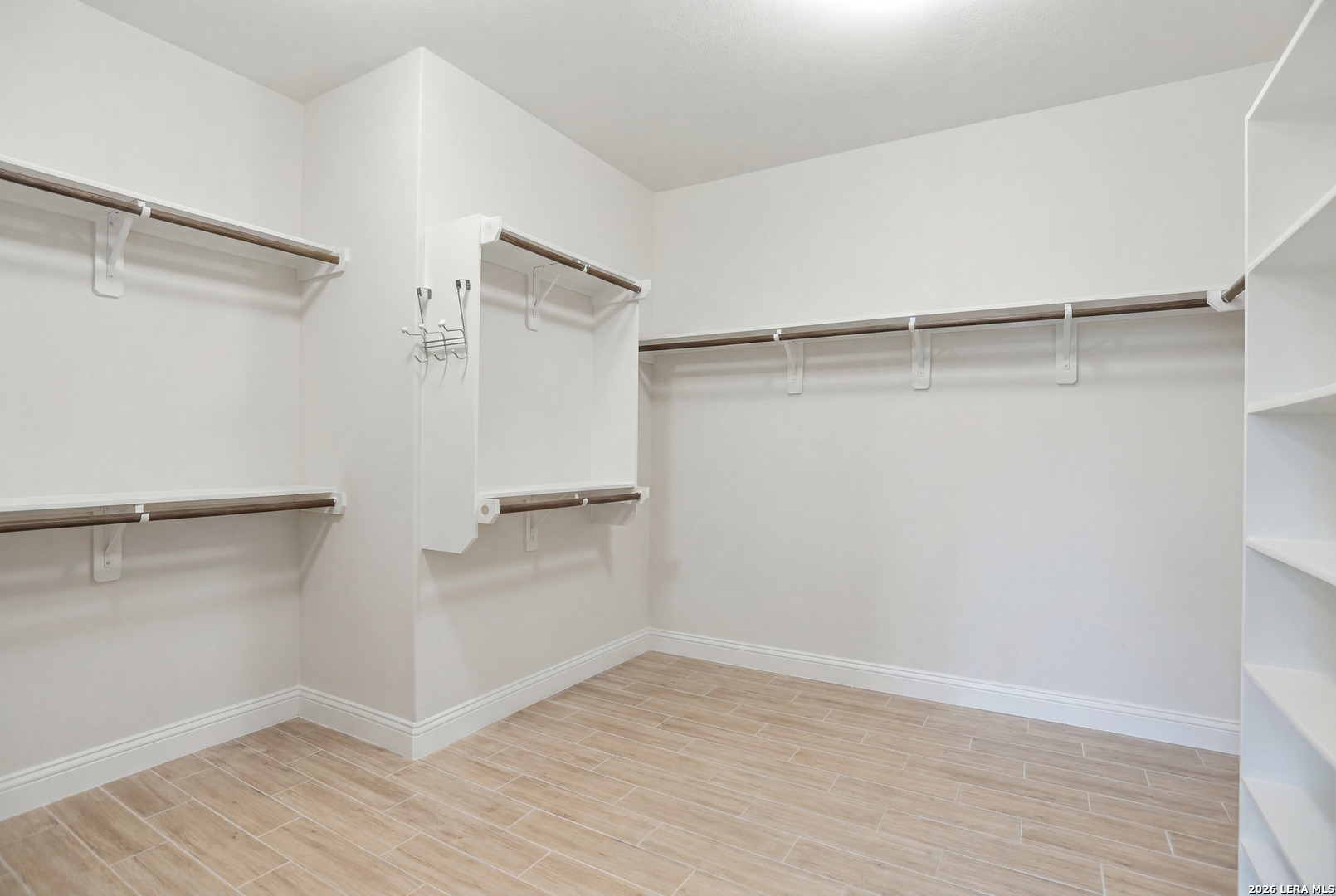 12822 Thornbrooke San Antonio TX 78253