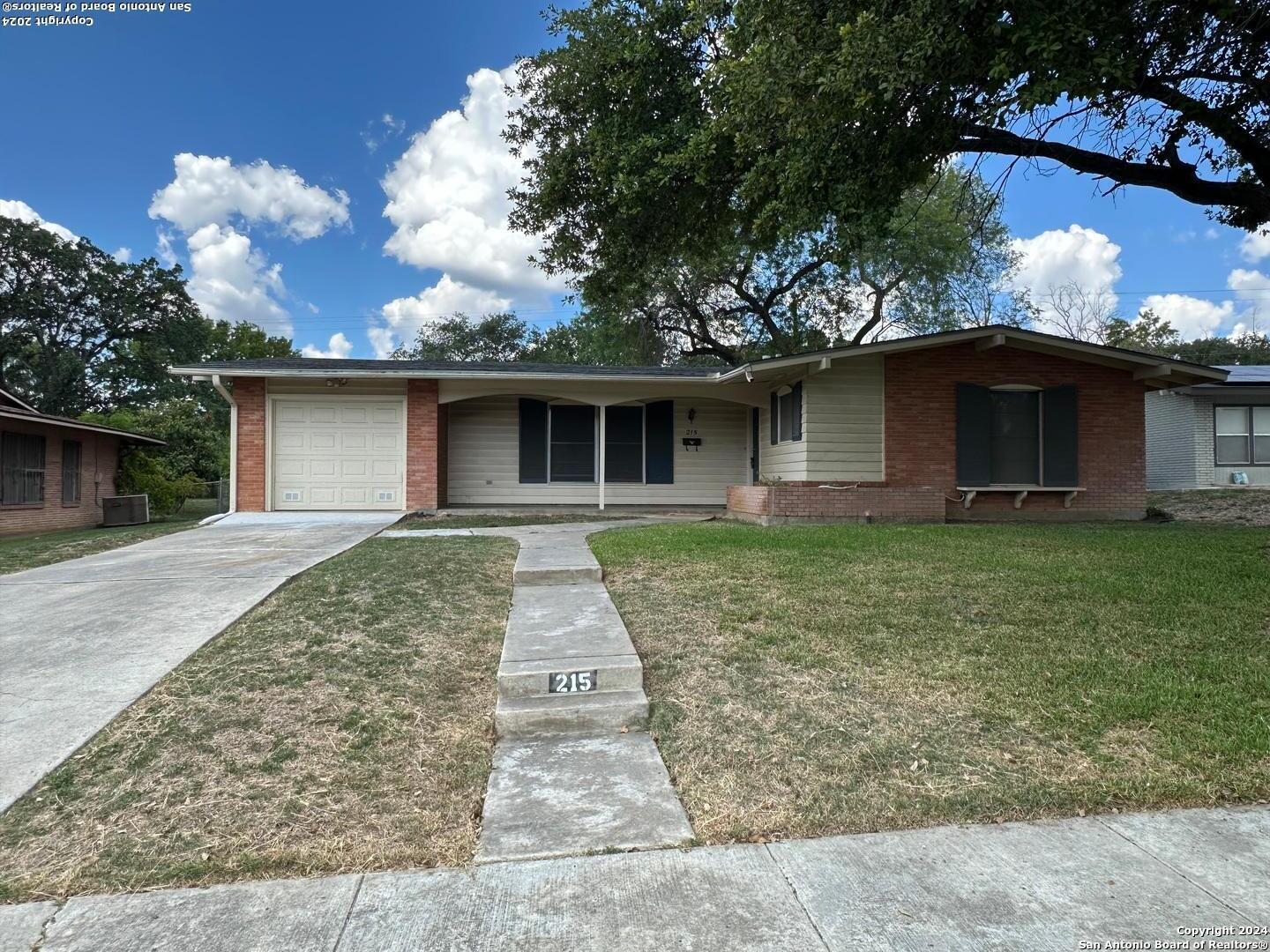 215 Montfort Drive San Antonio TX 78216