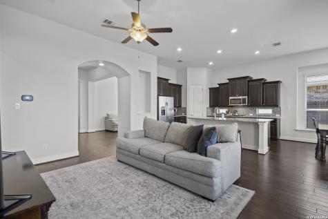 9011 Whimsey Boerne TX 78015
