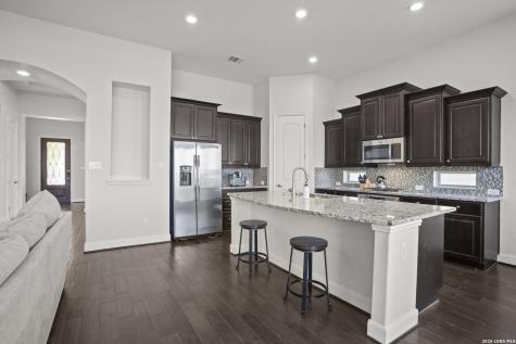 9011 Whimsey Boerne TX 78015