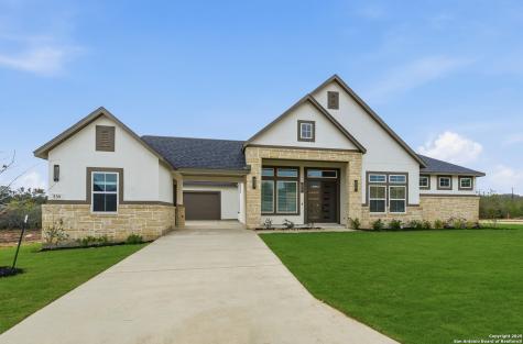 530 Poe Parkway Castroville TX 78009
