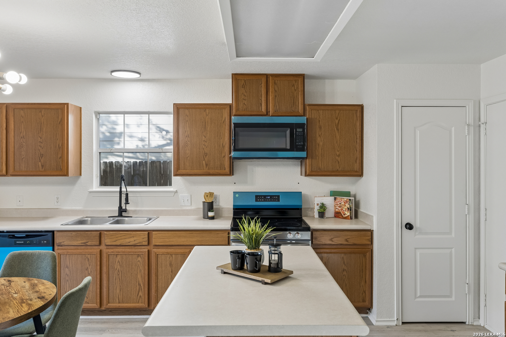 4918 Corian Springs Drive San Antonio TX 78247