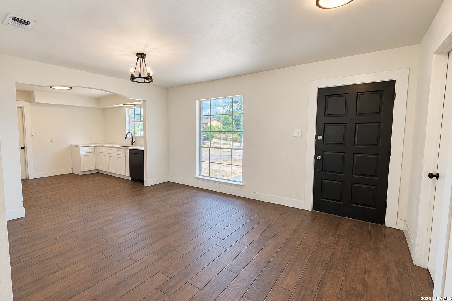 5302 La Cieniga San Antonio TX 78233