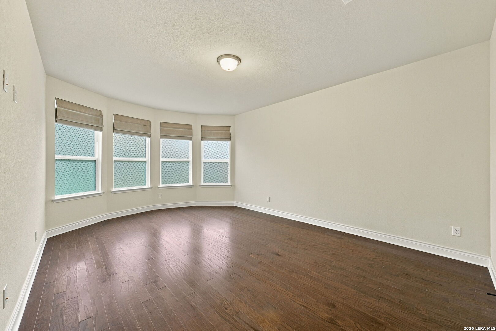 2027 Knippa San Antonio TX 78253