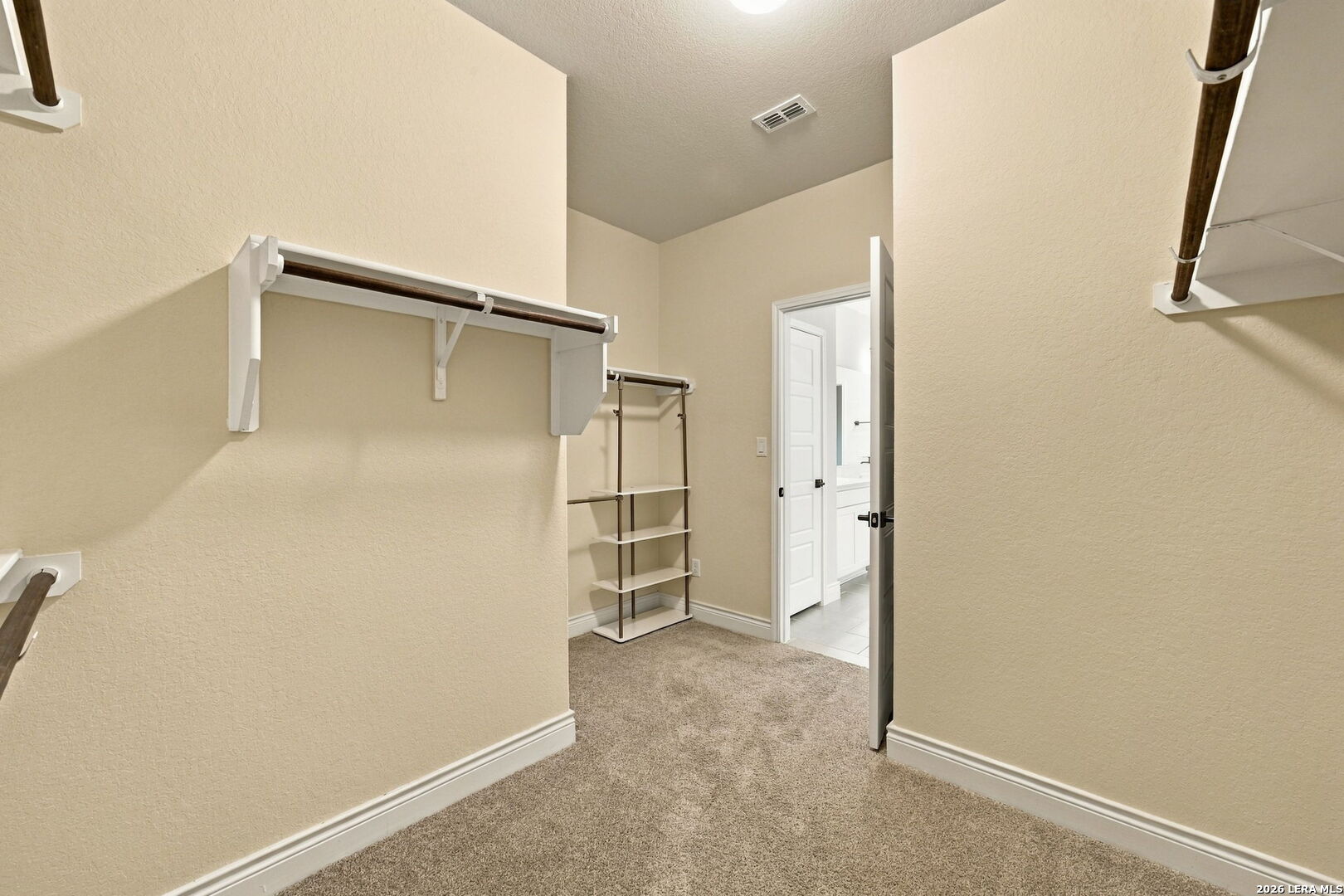 2027 Knippa San Antonio TX 78253