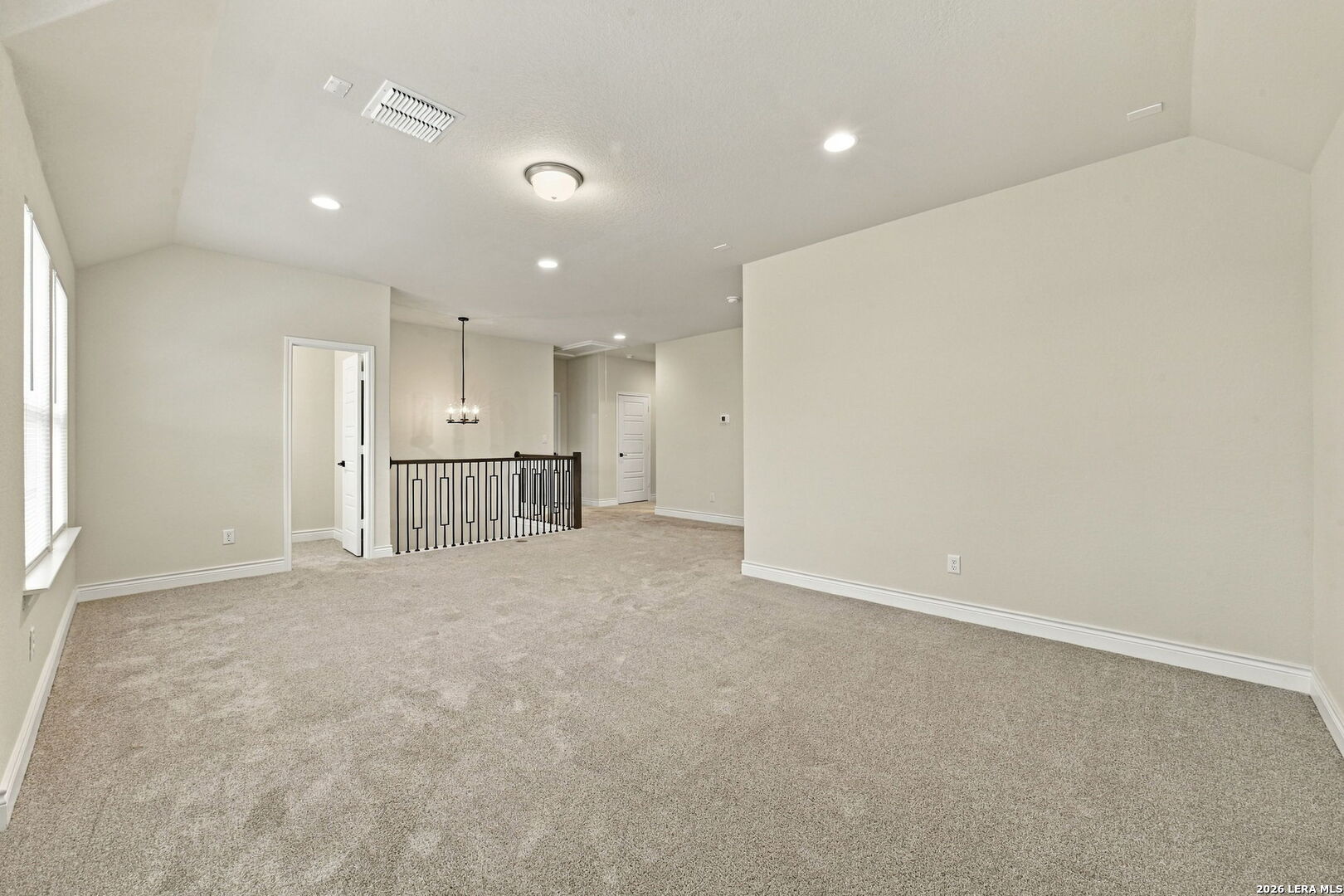 2027 Knippa San Antonio TX 78253
