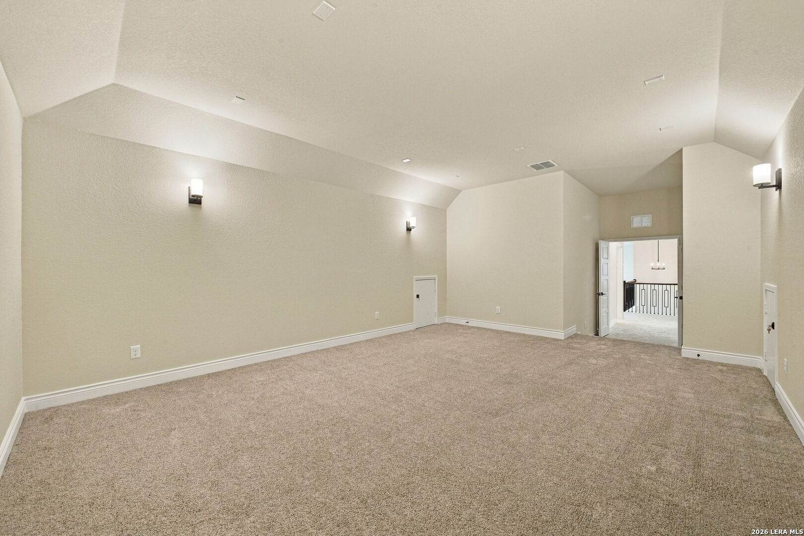 2027 Knippa San Antonio TX 78253