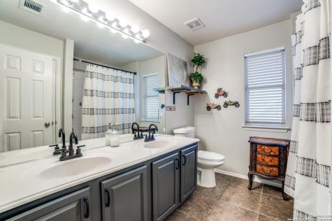 10106 Ramblin River Road San Antonio TX 78251
