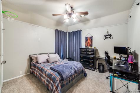 10106 Ramblin River Road San Antonio TX 78251
