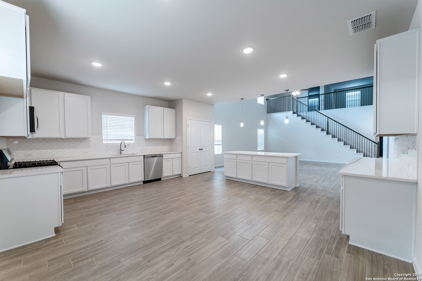 143 Taylor Way San Antonio TX 78253