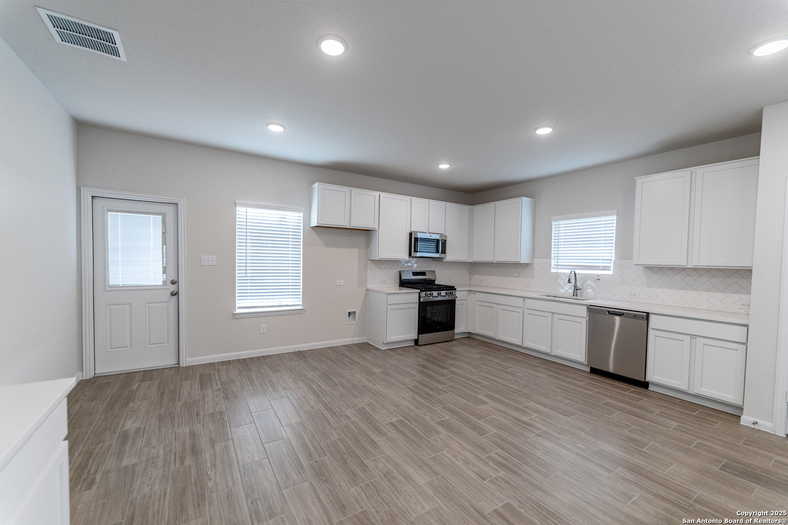 143 Taylor Way San Antonio TX 78253