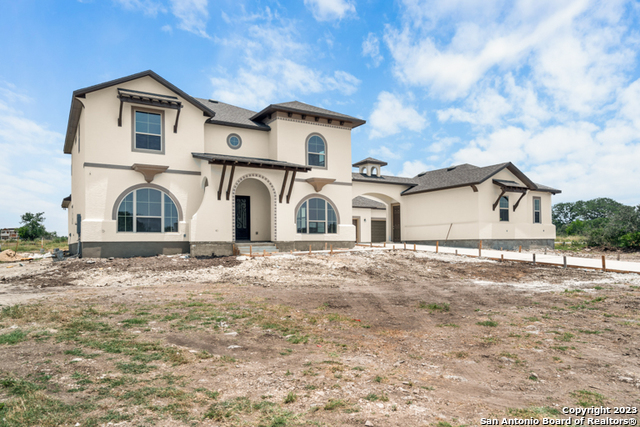 122 James Way Castroville TX 78009