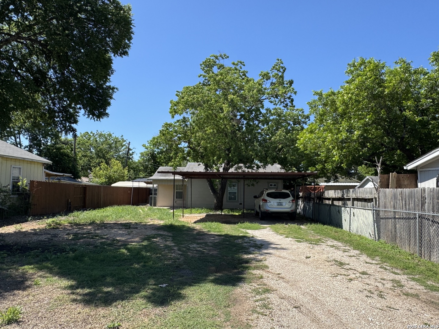 1806 Steves San Antonio TX 78210