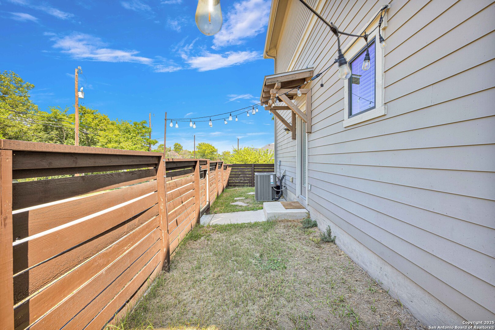 1162 N Olive Street San Antonio TX 78202