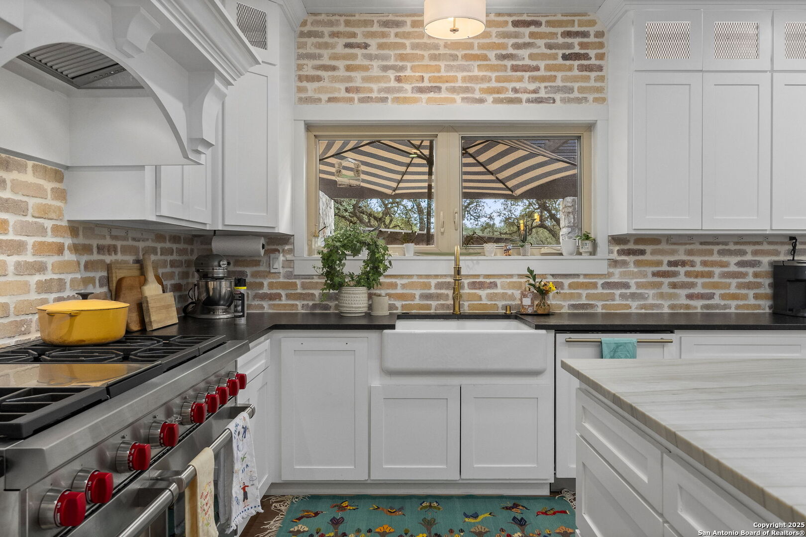 22050 Hanging Oak San Antonio TX 78266