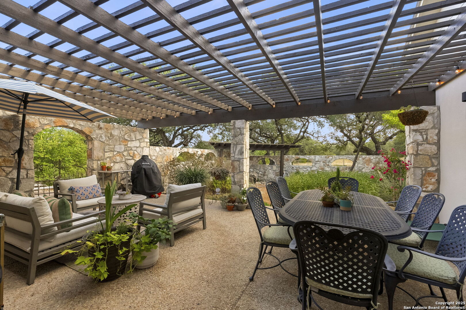 22050 Hanging Oak San Antonio TX 78266
