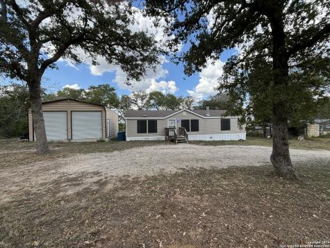 127 Hickory Hill Drive La Vernia TX 78121