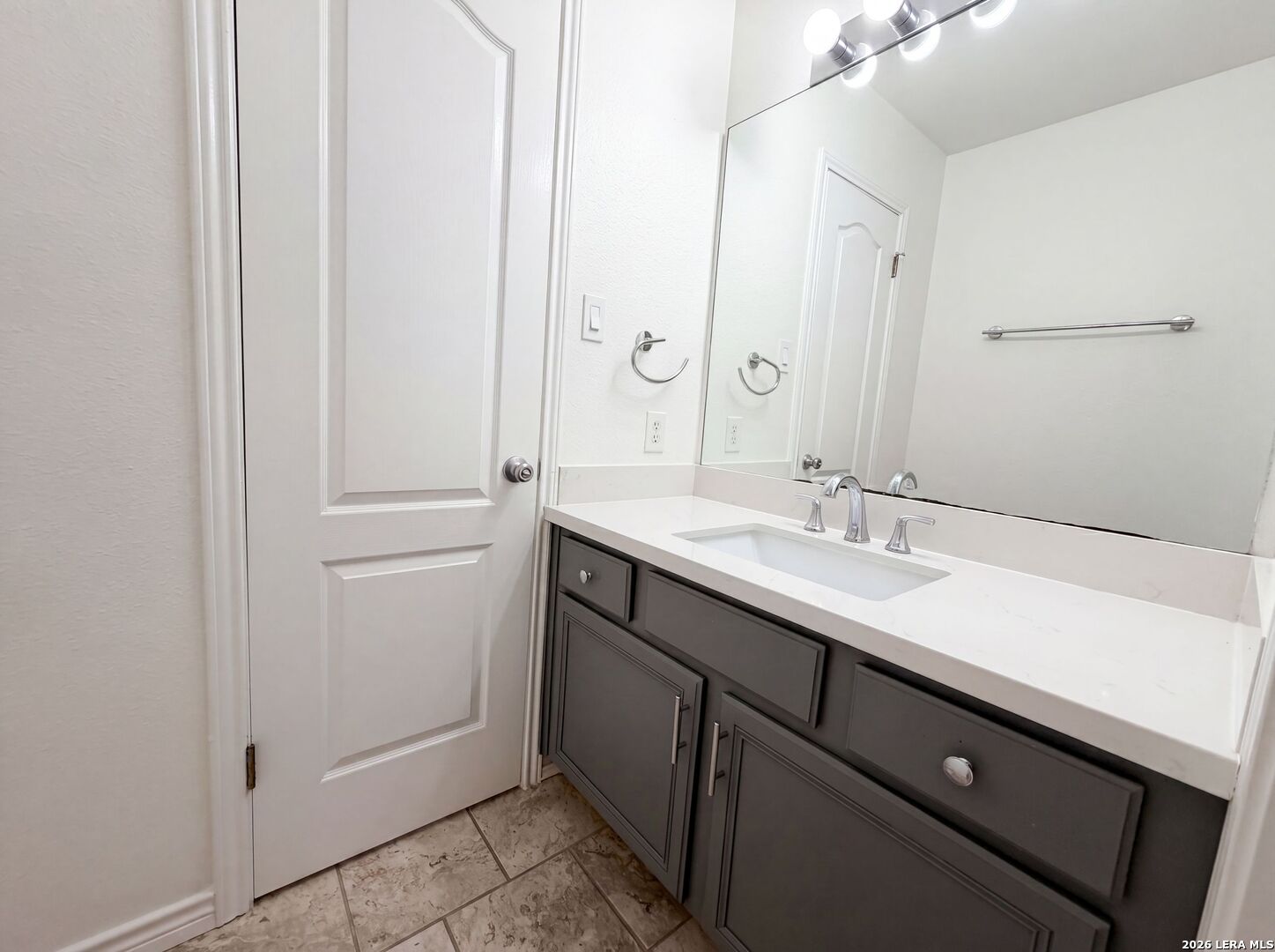 8423 Berry Knoll Drive Universal City TX 78148