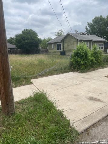 225 W Petaluma Boulevard San Antonio TX 78221